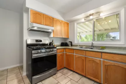 Pantry Photo of 45378 Princess Avenue, Chilliwack, BC