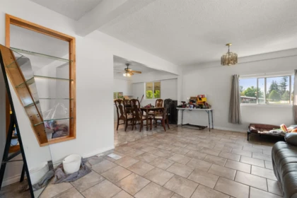 Primary Bathroom Photo of 45378 Princess Avenue, Chilliwack, BC