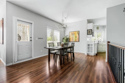 Kitchen Photo of 33 45957 Sherwood Drive, Chilliwack, BC