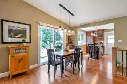 Breakfast Nook Photo of 19905 43a Avenue, Langley, BC
