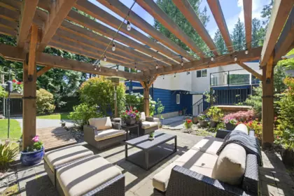Outdoor Kitchen Photo of 19905 43a Avenue, Langley, BC