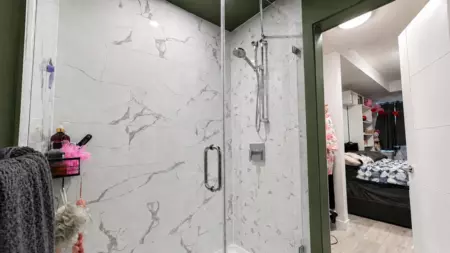 Guest Bathroom Photo of 203 32690 14th Avenue, Mission, BC