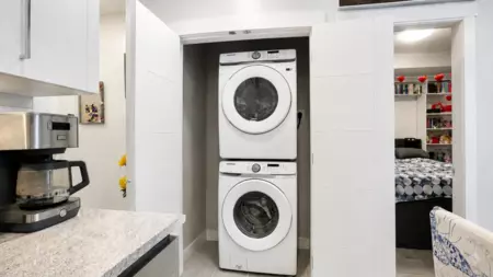 Laundry Room Photo of 203 32690 14th Avenue, Mission, BC