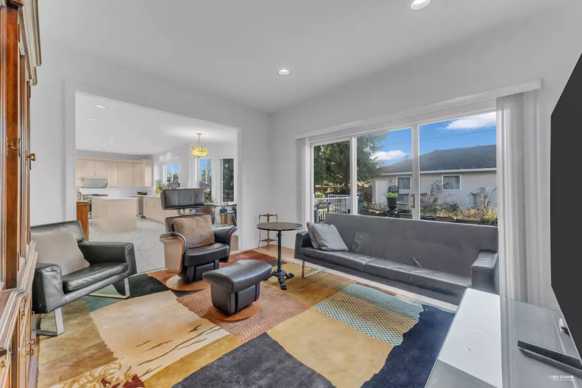 Family Room Photo of 6835 Heather Street, Vancouver, BC