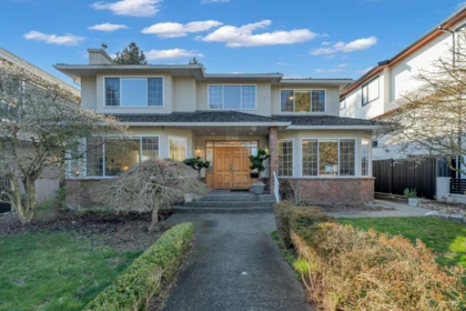 Garden / Landscaping Photo of 6835 Heather Street, Vancouver, BC