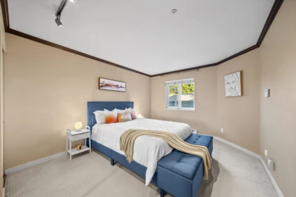 Bedroom 2 Photo of 305 526 Thirteenth Street, New Westminster, BC