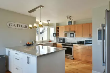 Kitchen Photo of 503 Eaglecrest Drive, Gibsons, BC