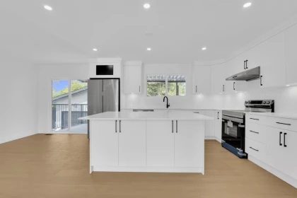 Kitchen Photo of 26689 32a Avenue, Langley, BC