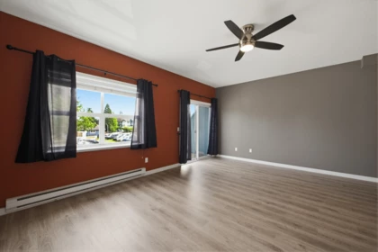 Office / Den Photo of 213 5678 199 Street, Langley, BC