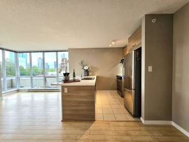 Kitchen Photo of 304 13688 100 Avenue, Surrey, BC