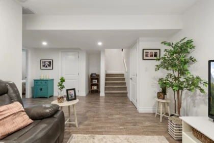 Garage Interior Photo of 2 44849 Anglers Boulevard, Chilliwack, BC
