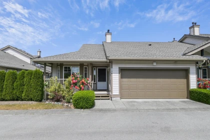 28 20222 96 Avenue, Langley, BC, Walnut Grove — 3 bed townhouse for sale