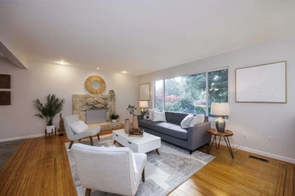 Breakfast Nook Photo of 2100 Whitman Avenue, North Vancouver, BC