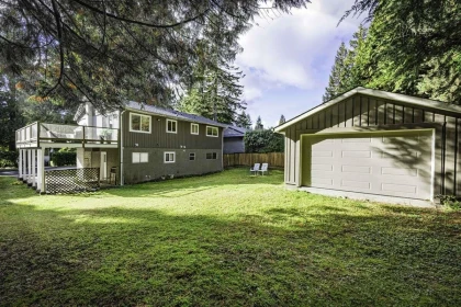 Staircase Photo of 2100 Whitman Avenue, North Vancouver, BC