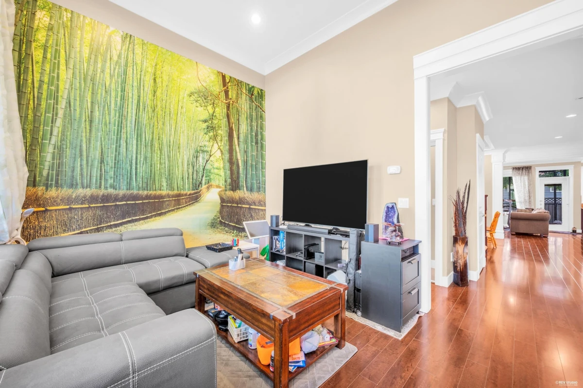 Family Room Photo of 7423 115 Street, Delta, BC