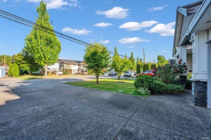 Outdoor Kitchen Photo of 7423 115 Street, Delta, BC