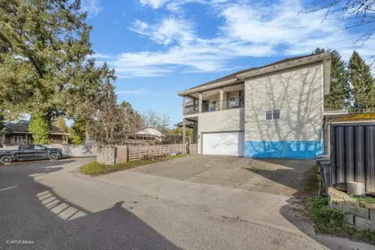 Garden / Landscaping Photo of 9833 NE 128 Street, Surrey, BC