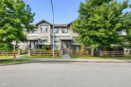 54 16233 83 Avenue, Surrey, BC, Surrey — Townhouse for sale