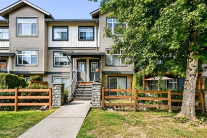 54 16233 83 Avenue, Surrey, BC, Surrey — Townhouse for sale