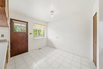 Powder Room Photo of 5180 Springdale Court, Burnaby, BC