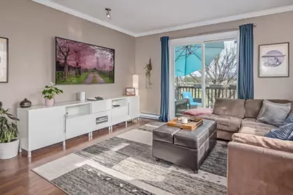 Kitchen Photo of 35 7348 192a Street, Surrey, BC