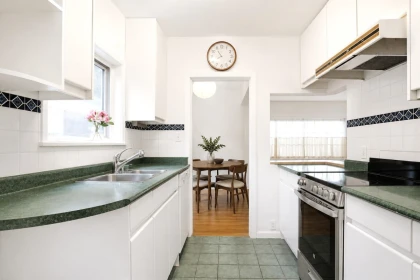 Breakfast Nook Photo of 2305 W 3rd Avenue, Vancouver, BC