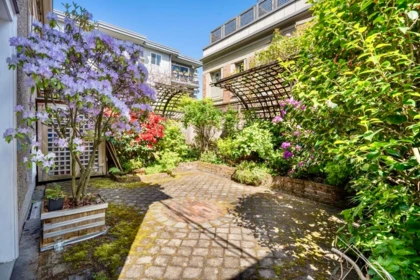 Swimming Pool Photo of 2305 W 3rd Avenue, Vancouver, BC