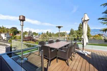Outdoor Kitchen Photo of 1909 Discovery Street, Vancouver, BC