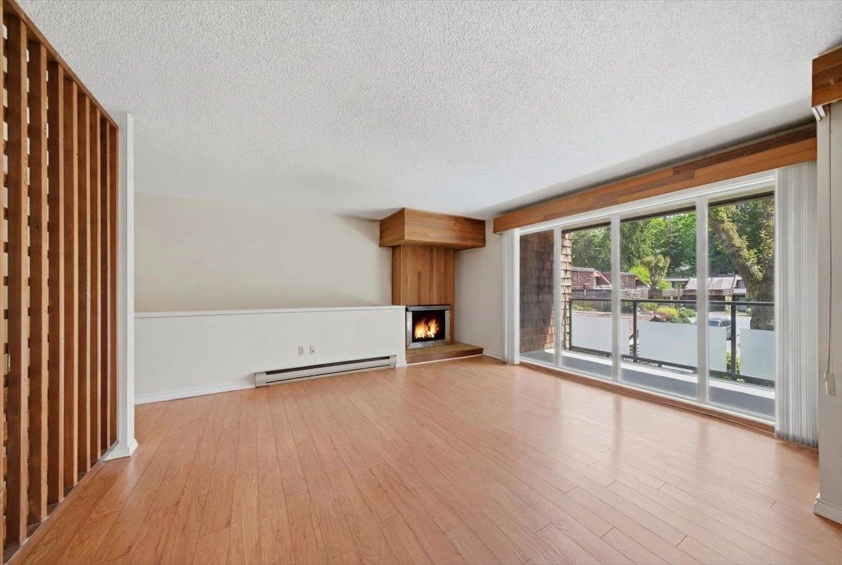 Dining Area Photo of 9932 Millburn Court, Burnaby, BC