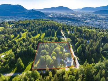 47400 Extrom Road, Chilliwack, BC, Chilliwack — Single Family Residence for sale