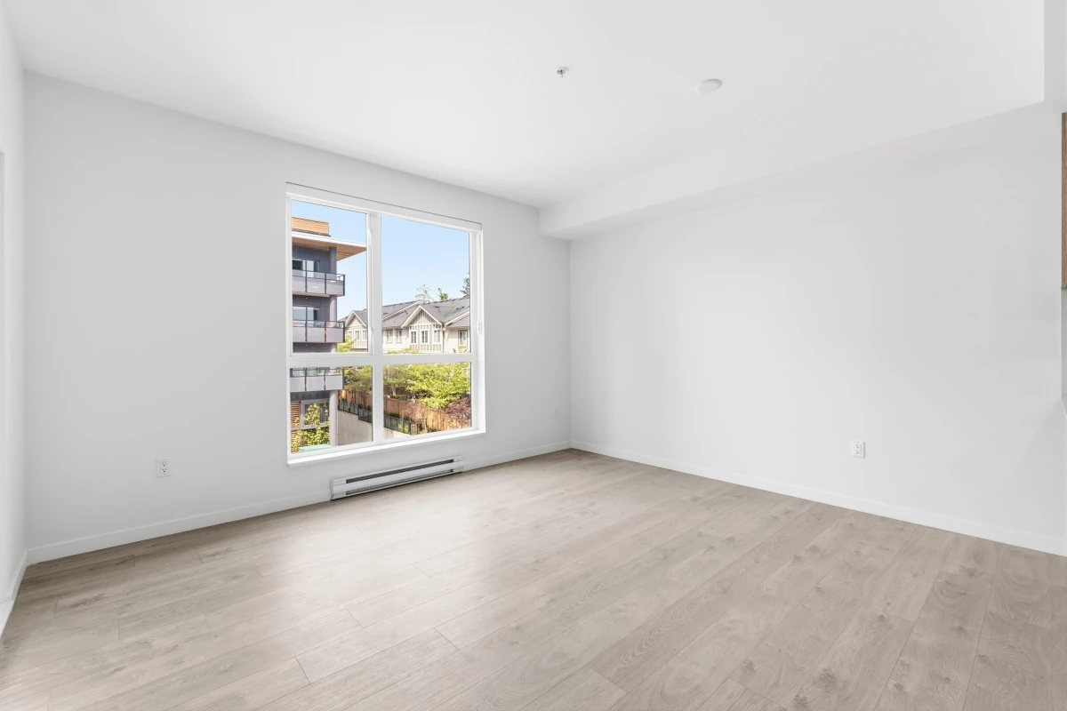 Living Room Photo of 512 19577 65b Avenue, Surrey, BC