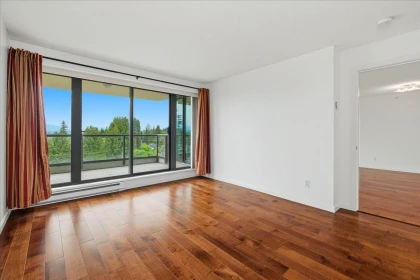 Breakfast Nook Photo of 702 615 Hamilton Street, New Westminster, BC