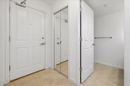 Mudroom Photo of 702 615 Hamilton Street, New Westminster, BC