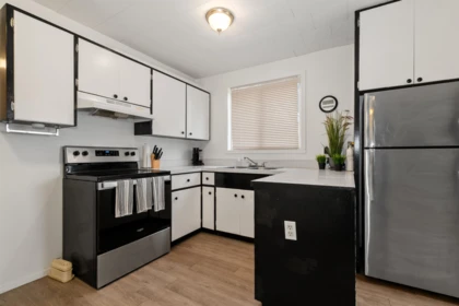 Living Room Photo of 65321 Pine Close, Boston Bar / Lytton, BC