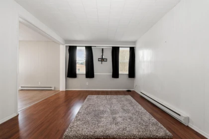 Walk-In Closet Photo of 65321 Pine Close, Boston Bar / Lytton, BC
