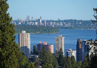 Neighborhood Park Photo Near 2370 Palmerston Avenue, West Vancouver, BC