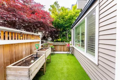 Outdoor Patio Photo of 5 219 E 8th Street, North Vancouver, BC