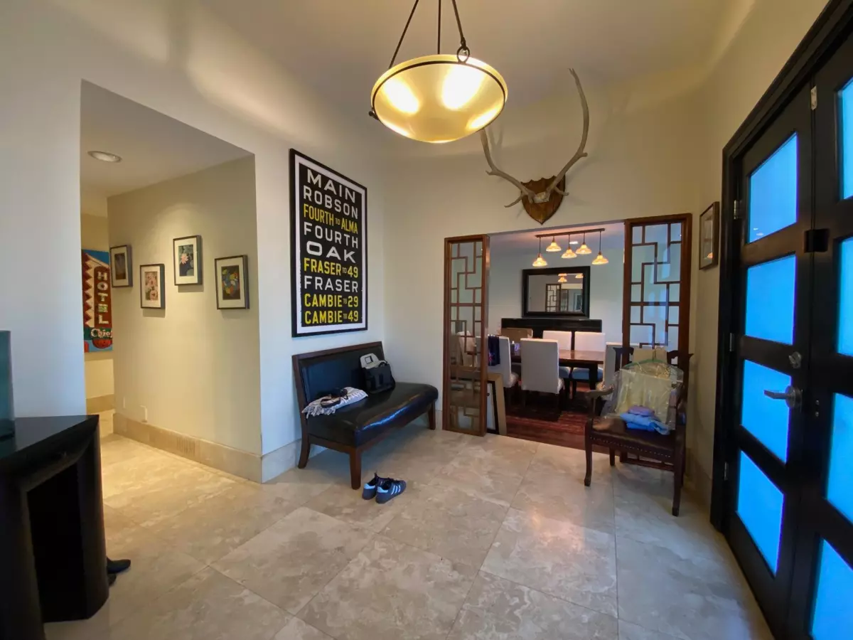 Living Room Photo of 2938 W 23rd Avenue, Vancouver, BC