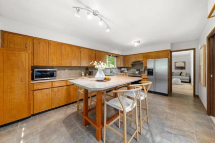 Breakfast Nook Photo of 2297 Bowser Avenue, North Vancouver, BC