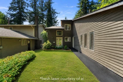 Fitness Center Photo Near 2297 Bowser Avenue, North Vancouver, BC