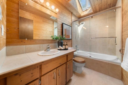 Hot Tub / Spa Photo of 2297 Bowser Avenue, North Vancouver, BC