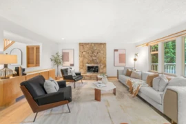 2297 Bowser Avenue, North Vancouver, BC