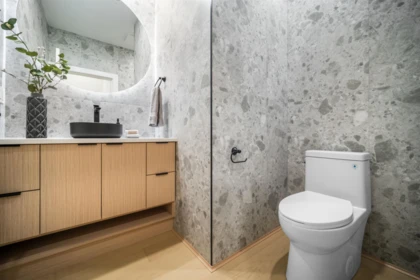 Office / Den Photo of 1 3576 E Pender Street, Vancouver, BC