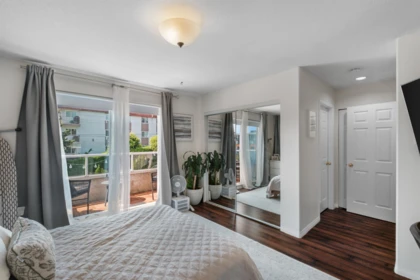 Primary Bedroom Photo of 230 St. Patricks Avenue, North Vancouver, BC