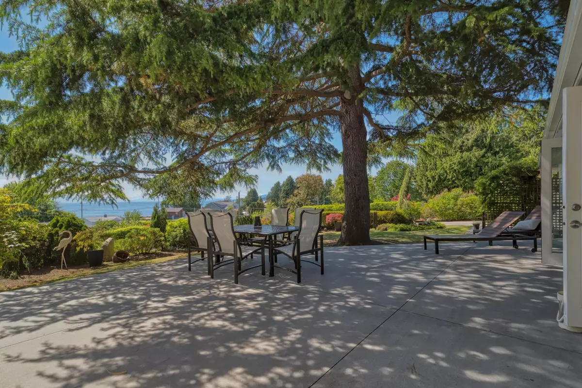 Dining Area Photo of 4632 Whitaker Road, Sechelt, BC