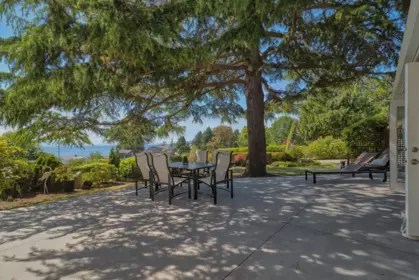 4632 Whitaker Road, Sechelt, BC, Sechelt — Single Family Residence for sale