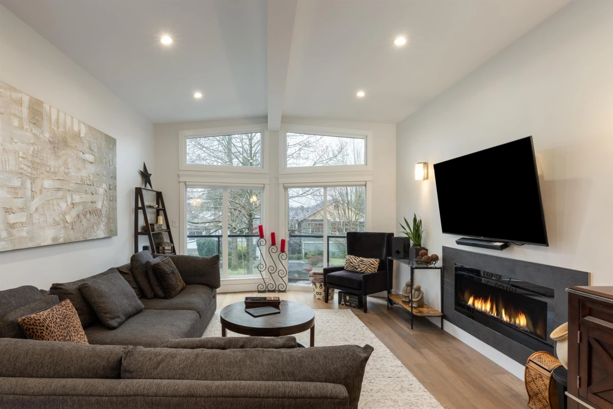 Living Room Photo of 6360 Sophia Street, Vancouver, BC