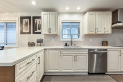 Breakfast Nook Photo of 6360 Sophia Street, Vancouver, BC