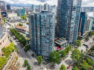 Backyard Photo of 805 788 Hamilton Street, Vancouver, BC