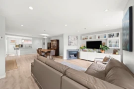 601 W 16th Avenue, Vancouver, BC